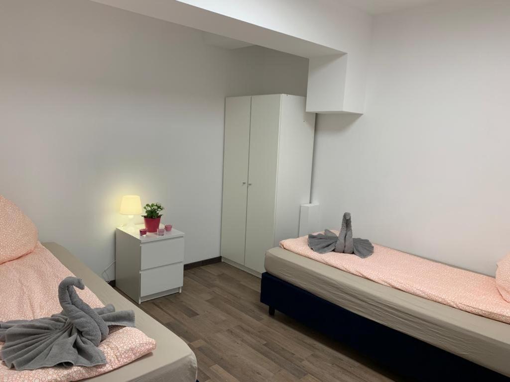 Lovely Share Apartment Aachener Weiher Кёльн Экстерьер фото