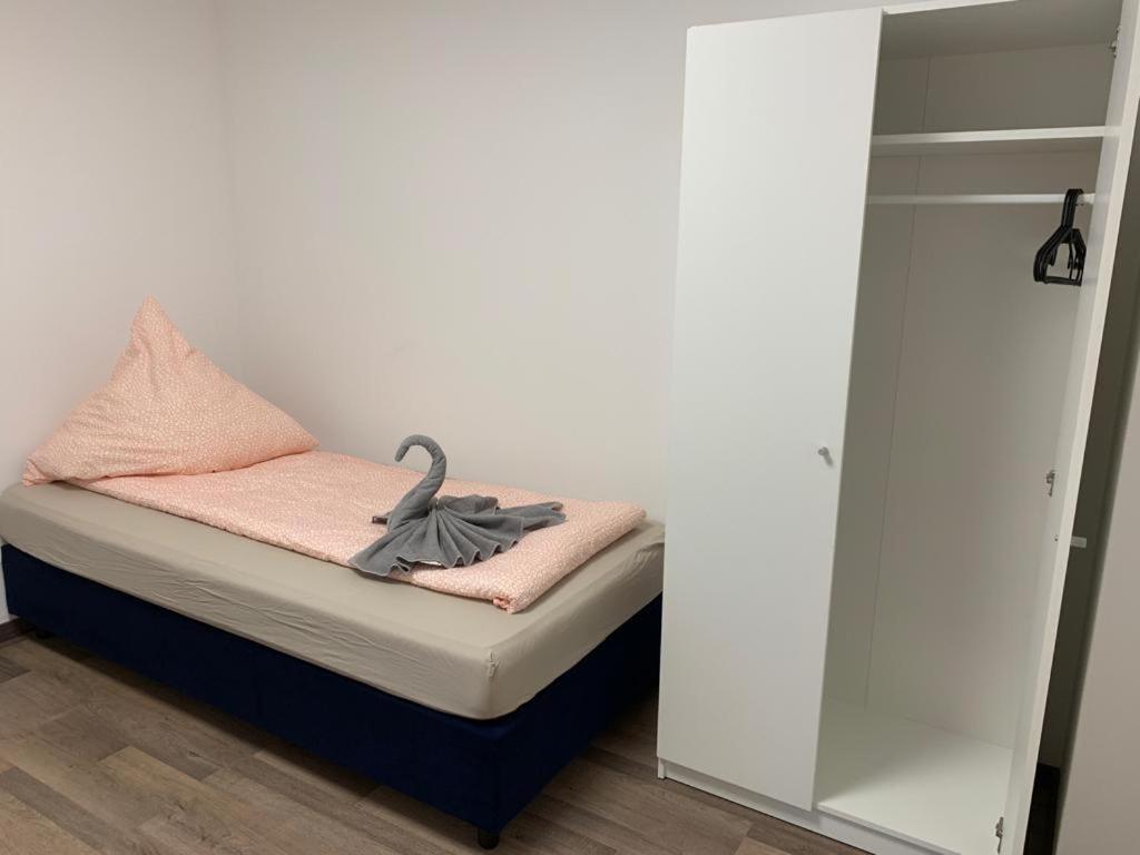 Lovely Share Apartment Aachener Weiher Кёльн Экстерьер фото