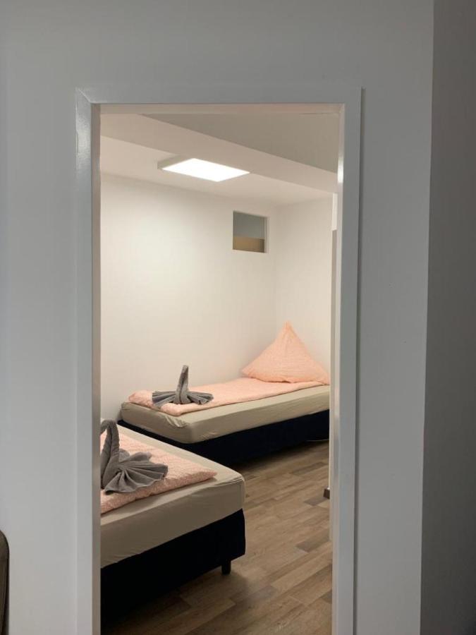 Lovely Share Apartment Aachener Weiher Кёльн Экстерьер фото