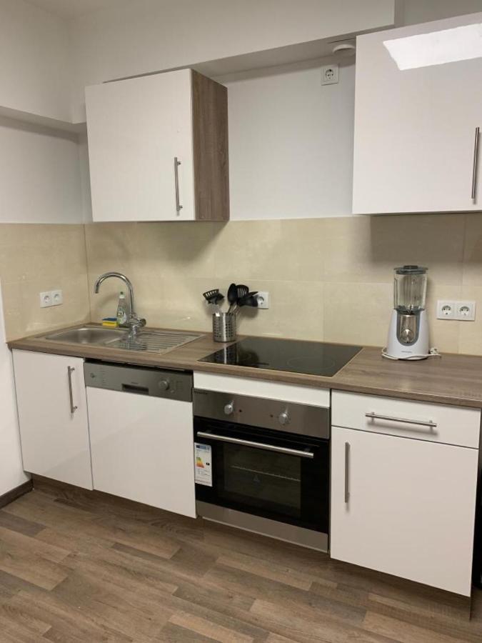 Lovely Share Apartment Aachener Weiher Кёльн Экстерьер фото