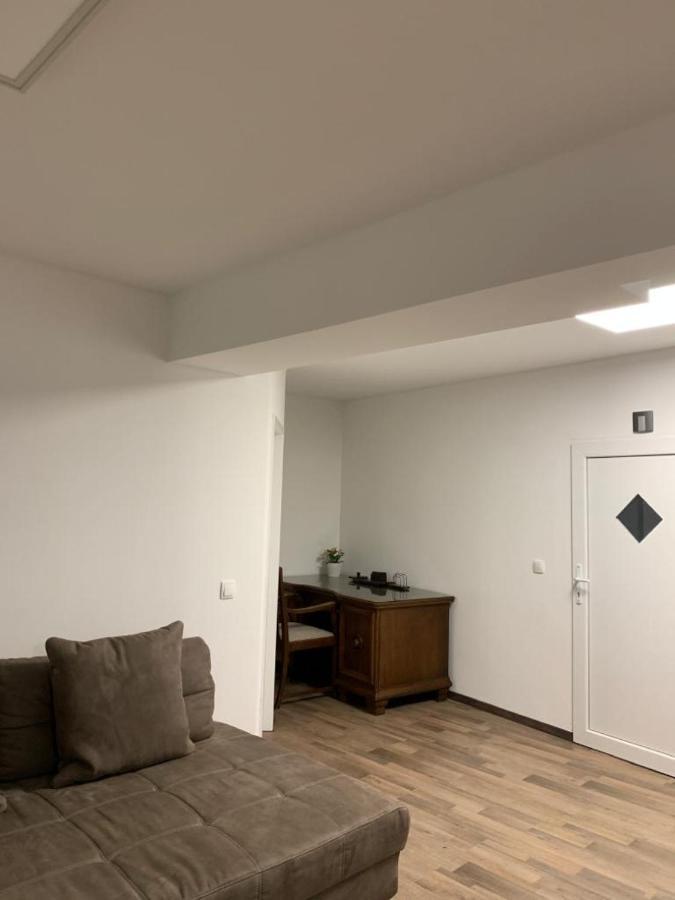 Lovely Share Apartment Aachener Weiher Кёльн Экстерьер фото